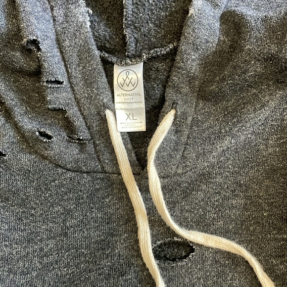 Alternative Apparel hoody - Picture 2 of 3